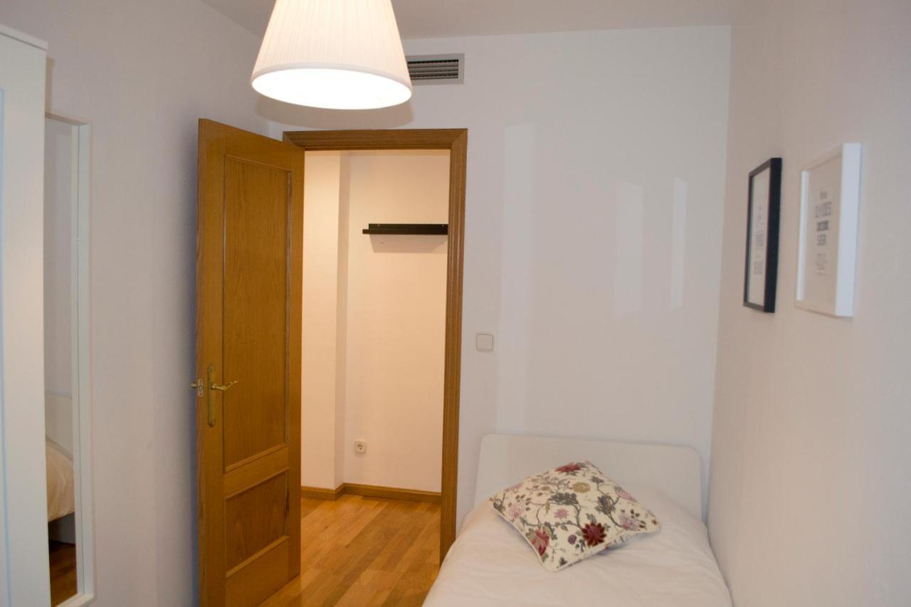 Apartamenticos Torrenueva I Сарагоса Екстериор снимка
