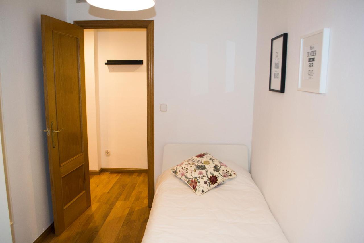 Apartamenticos Torrenueva I Сарагоса Екстериор снимка