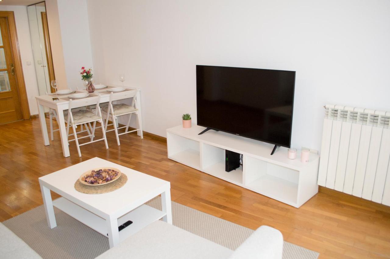 Apartamenticos Torrenueva I Сарагоса Екстериор снимка