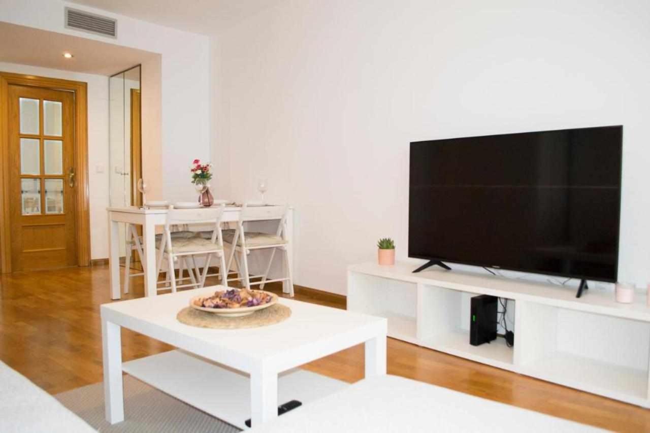 Apartamenticos Torrenueva I Сарагоса Екстериор снимка